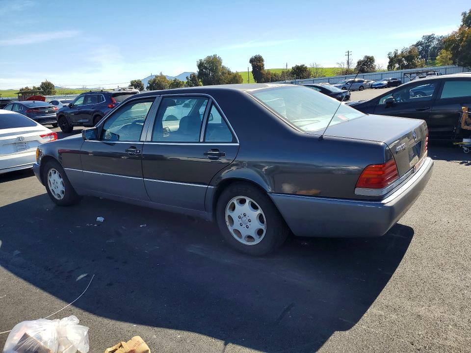 Продажа на аукционе авто 1993 Mercedes-benz 400, vin: WDBGA43E3PA105967, номер лота: 79297345