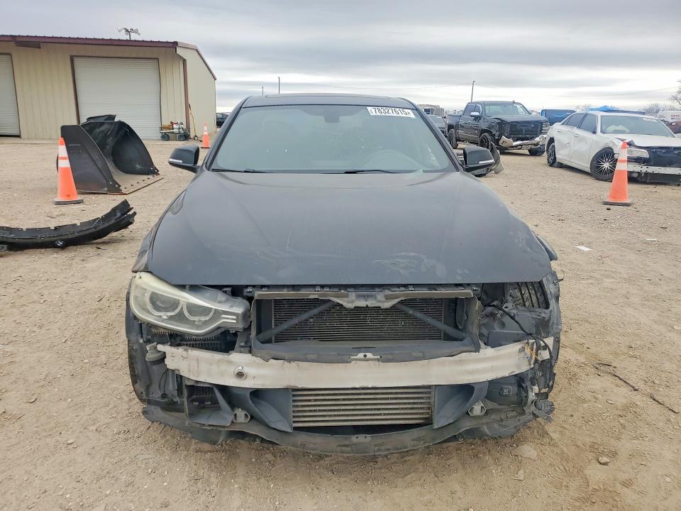 78327615 :رقم المزاد ، WBA3B9G55FNR93923 vin ، 2015 Bmw 335 مزاد بيع