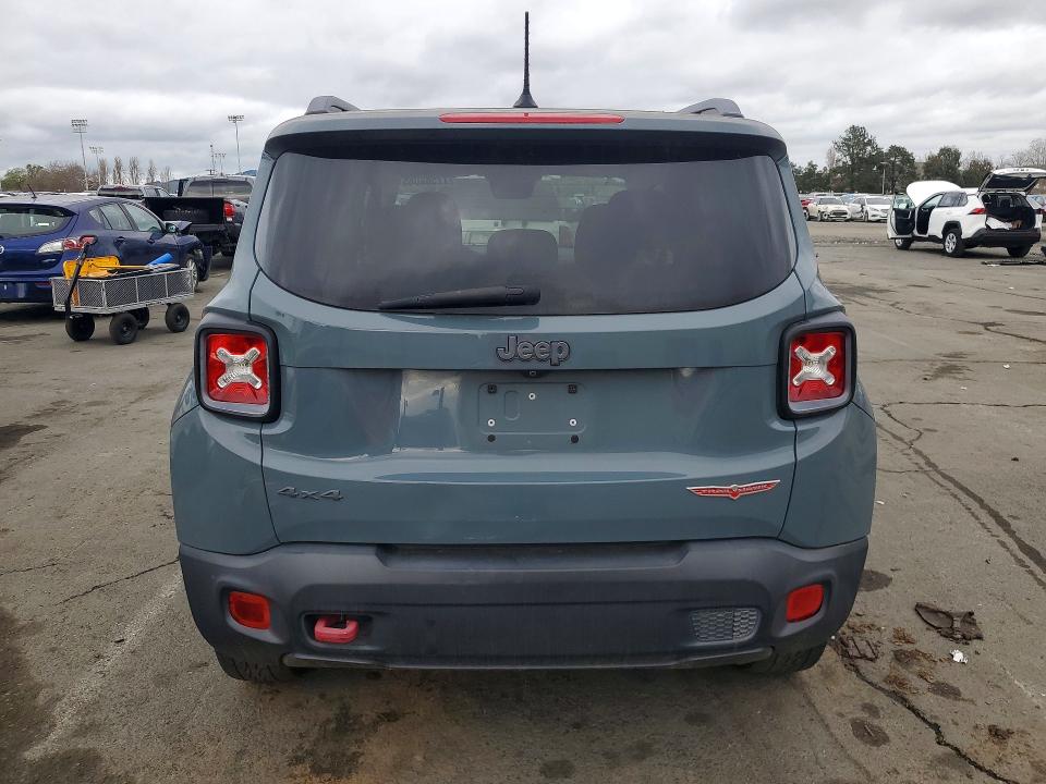 77584085 :رقم المزاد ، ZACCJBCT0FPB67921 vin ، 2015 Jeep Renegade مزاد بيع