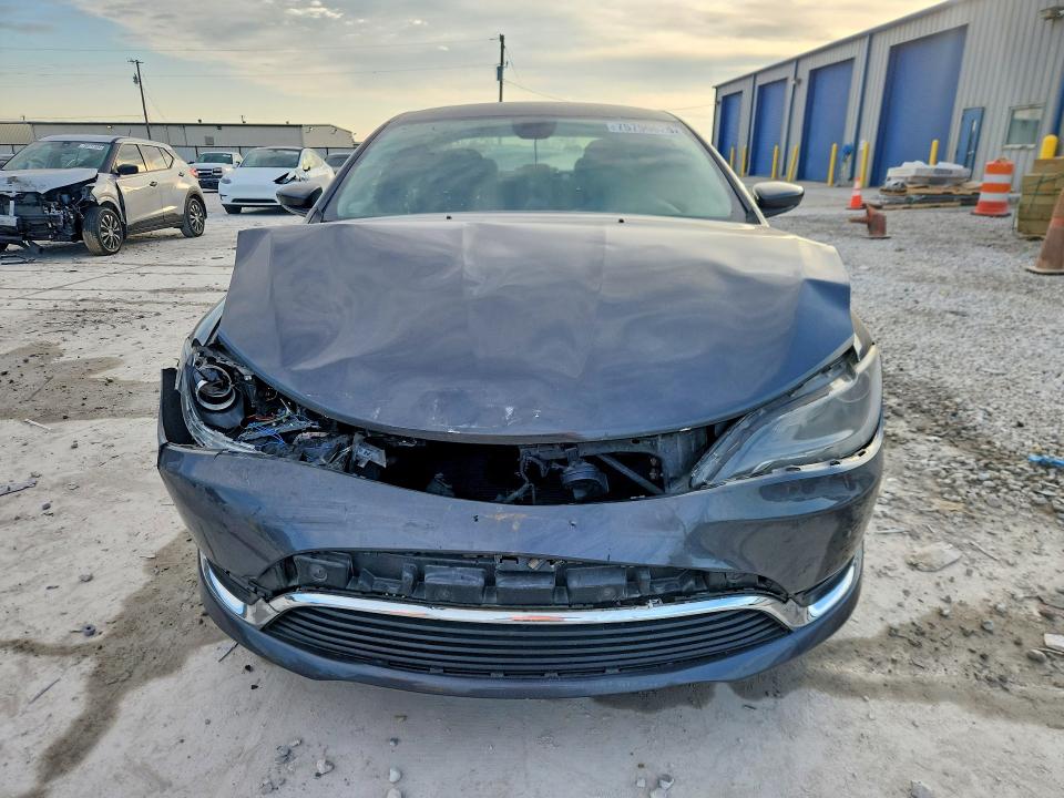 2015 Chrysler 200 მანქანა იყიდება აუქციონზე, vin: 1C3CCCAB9FN619265, აუქციონის ნომერი: 75790625