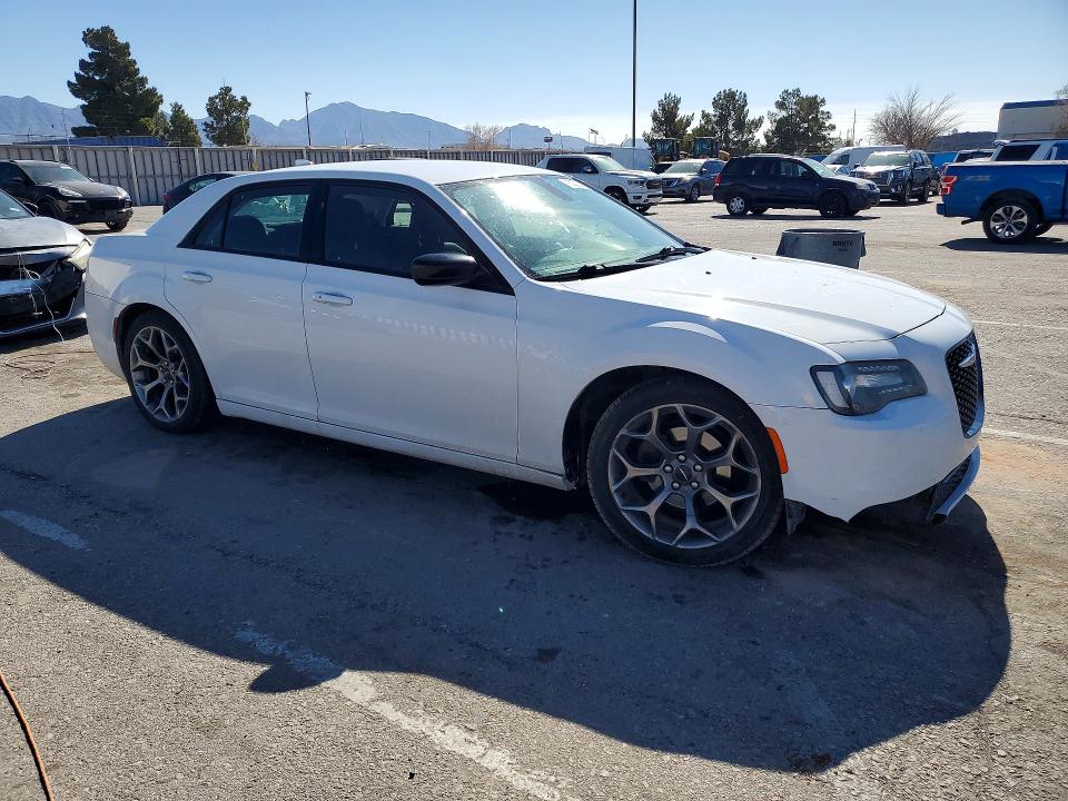 2018 Chrysler 300 მანქანა იყიდება აუქციონზე, vin: 2C3CCAAG7JH340799, აუქციონის ნომერი: 76232285