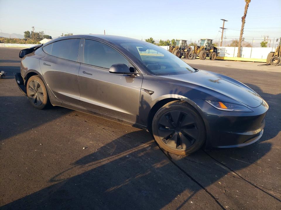 74906855 :رقم المزاد ، 5YJ3E1EA0RF745366 vin ، 2024 Tesla Model 3 مزاد بيع