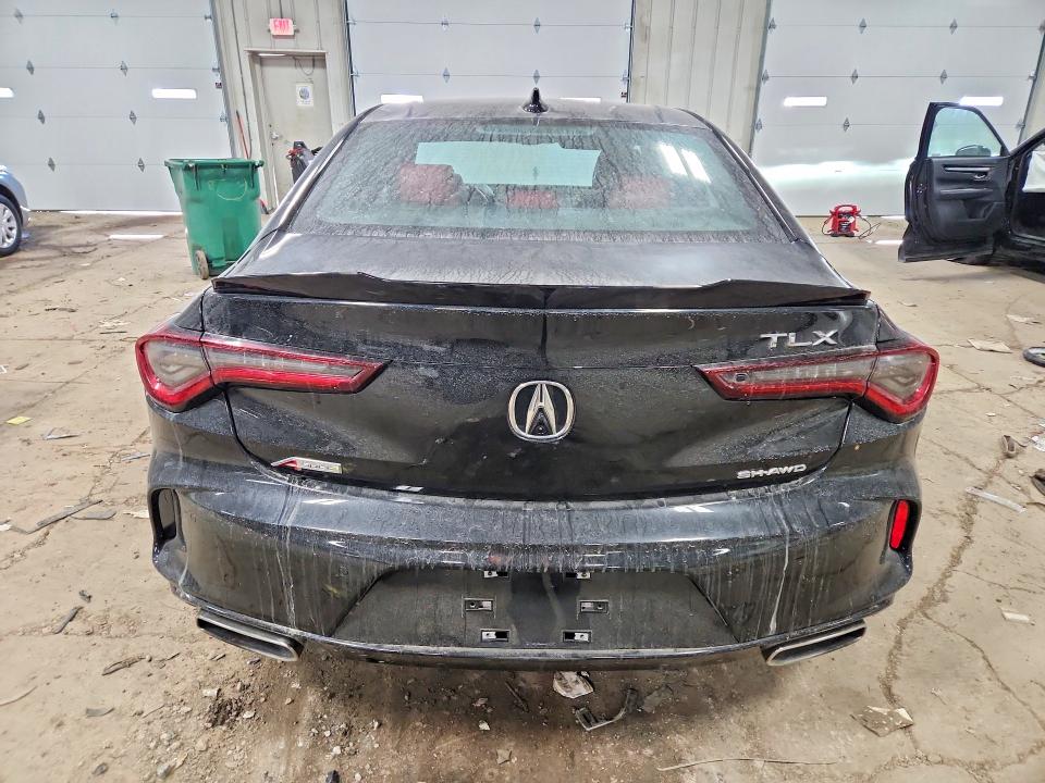 Продажа на аукционе авто 2023 Acura Tlx, vin: 19UUB6F53PA002333, номер лота: 97773645