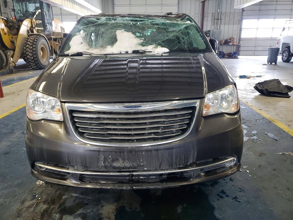 Auction sale of the 2016 Chrysler Town & Country, vin: 2C4RC1BG6GR105124, lot number: 76521295