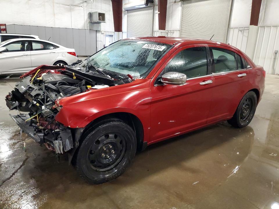 Продажа на аукционе авто 2014 Chrysler 200, vin: 1C3CCBAB6EN231211, номер лота: 75207675