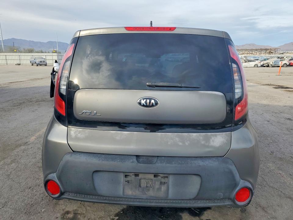 2015 Kia Soul მანქანა იყიდება აუქციონზე, vin: KNDJP3A54F7117897, აუქციონის ნომერი: 76774055