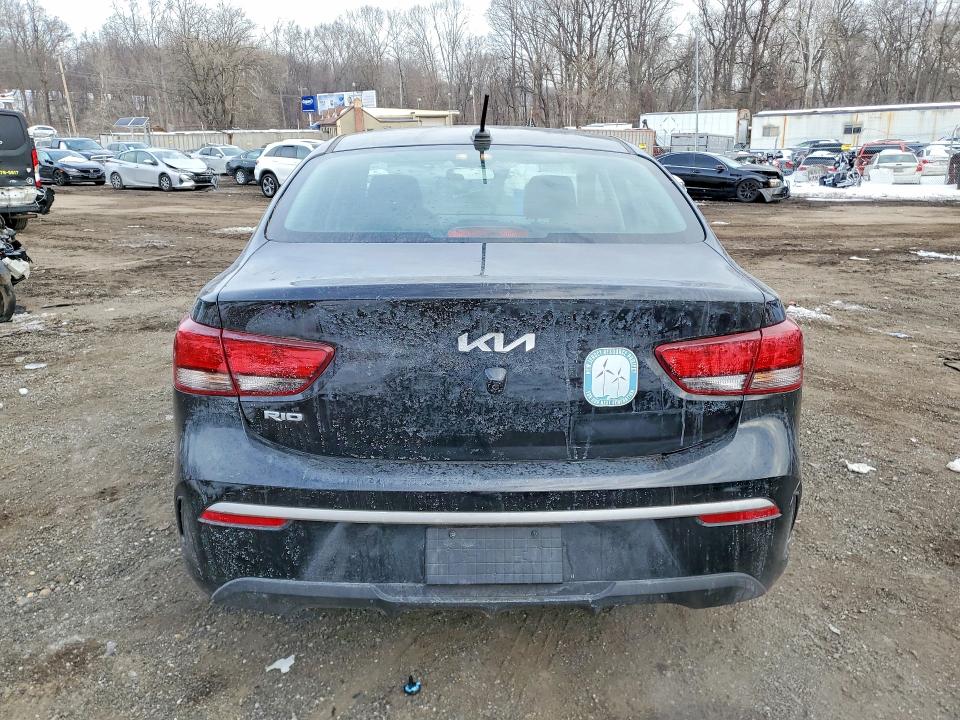 Продажа на аукционе авто 2022 Kia Rio, vin: 3KPA24AD5NE432038, номер лота: 75348225