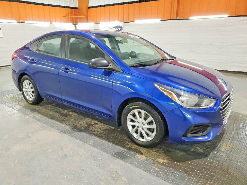 2018 Hyundai Accent მანქანა იყიდება აუქციონზე, vin: 3KPC24A32JE010061, აუქციონის ნომერი: 78921325