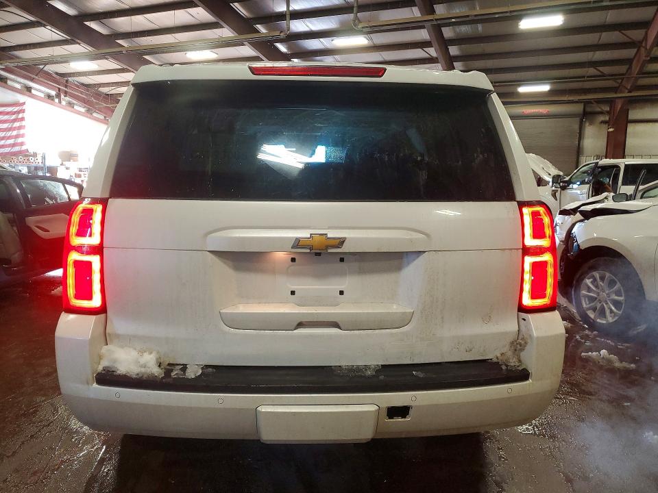 74572005 :رقم المزاد ، 1GNSKBKC2HR324345 vin ، 2017 Chevrolet Tahoe مزاد بيع