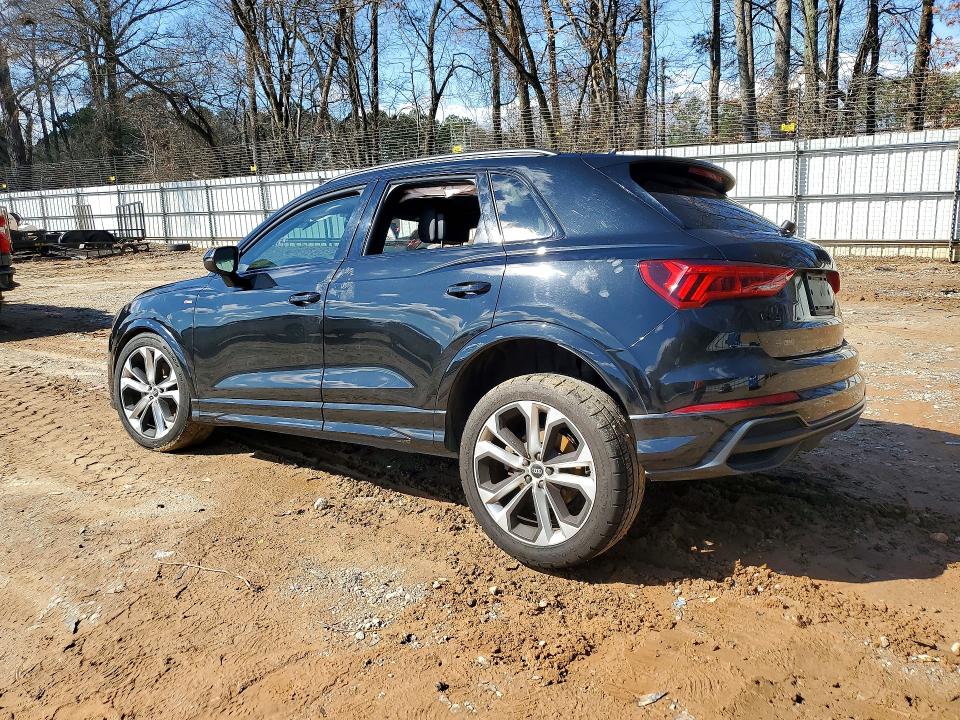 79000725 :رقم المزاد ، WA1EECF39N1145527 vin ، 2022 Audi Q3 مزاد بيع