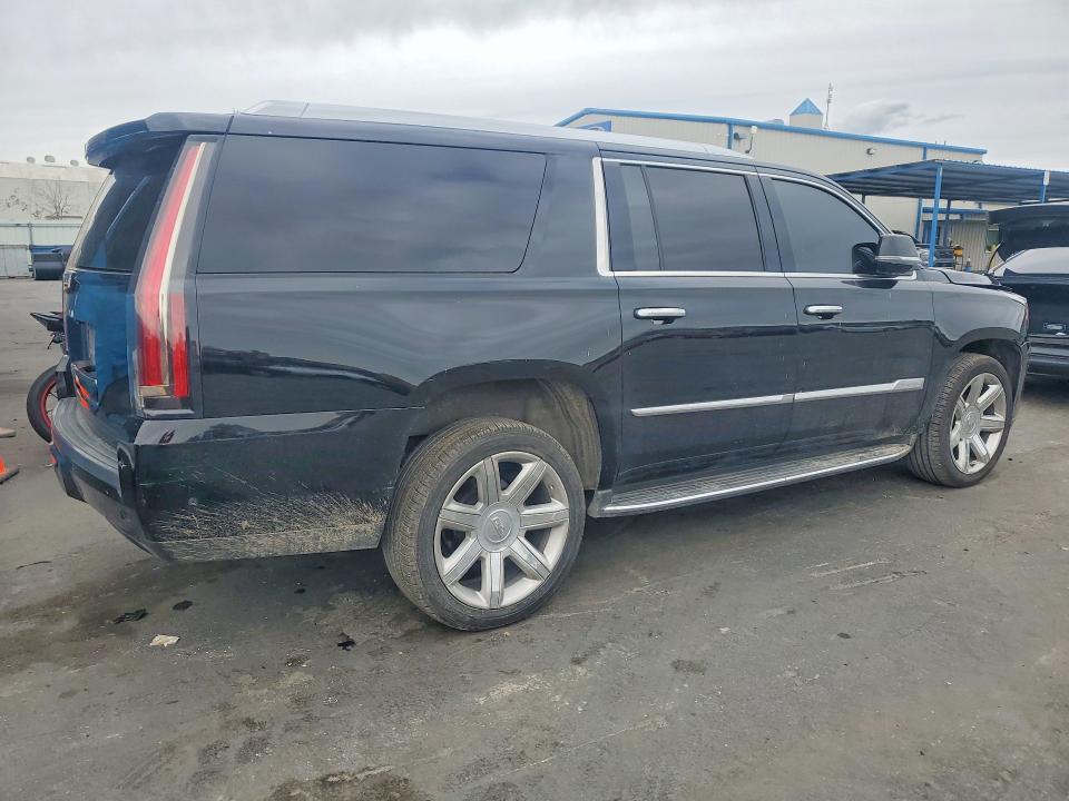 Продаж на аукціоні авто 2018 Cadillac Escalade, vin: 1GYS3HKJ6JR103466, номер лоту: 78282815