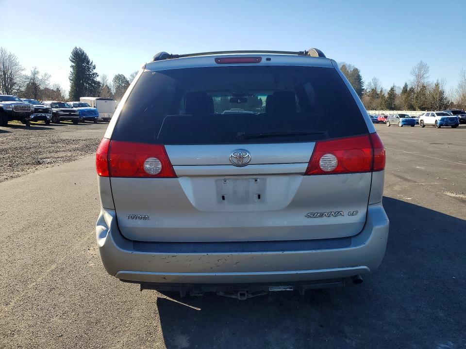 2009 Toyt Sienna Ce/le მანქანა იყიდება აუქციონზე, vin: 5TDZK23C89S233413, აუქციონის ნომერი: 79406325