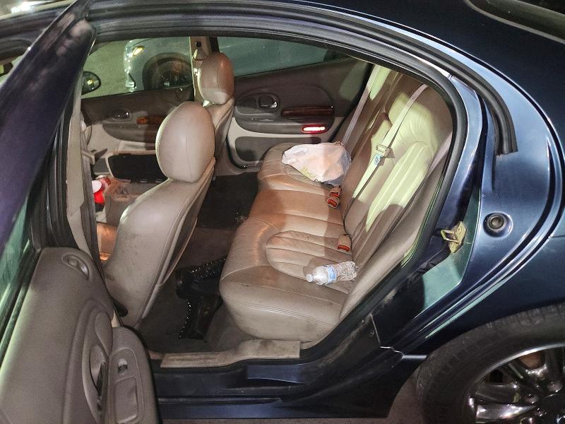 77980675 :رقم المزاد ، 2C3AD56G83H520123 vin ، 2003 Chrysler Concorde L مزاد بيع