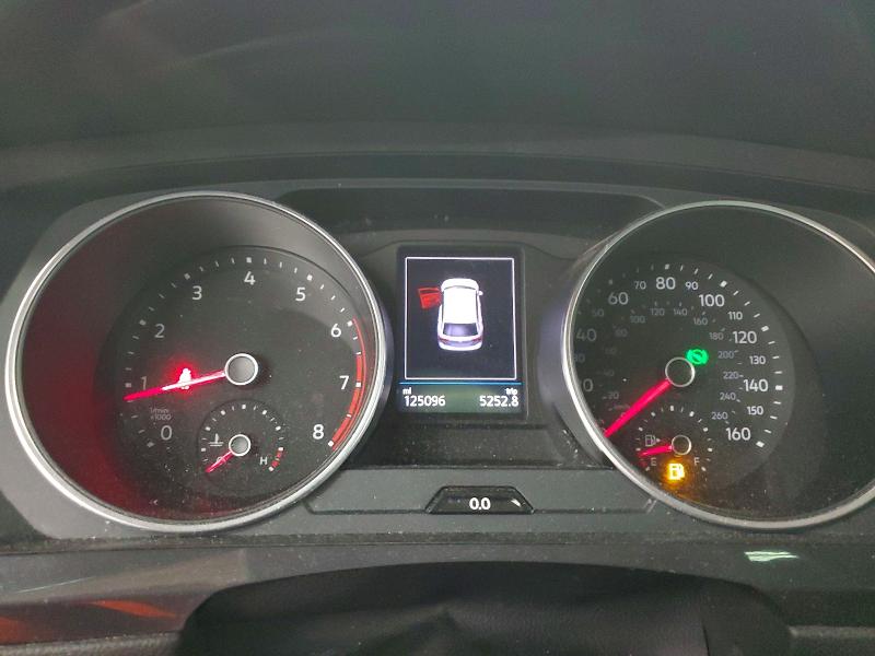 76240085 :رقم المزاد ، 3VV3B7AX3MM101968 vin ، 2021 Volkswagen Tiguan مزاد بيع