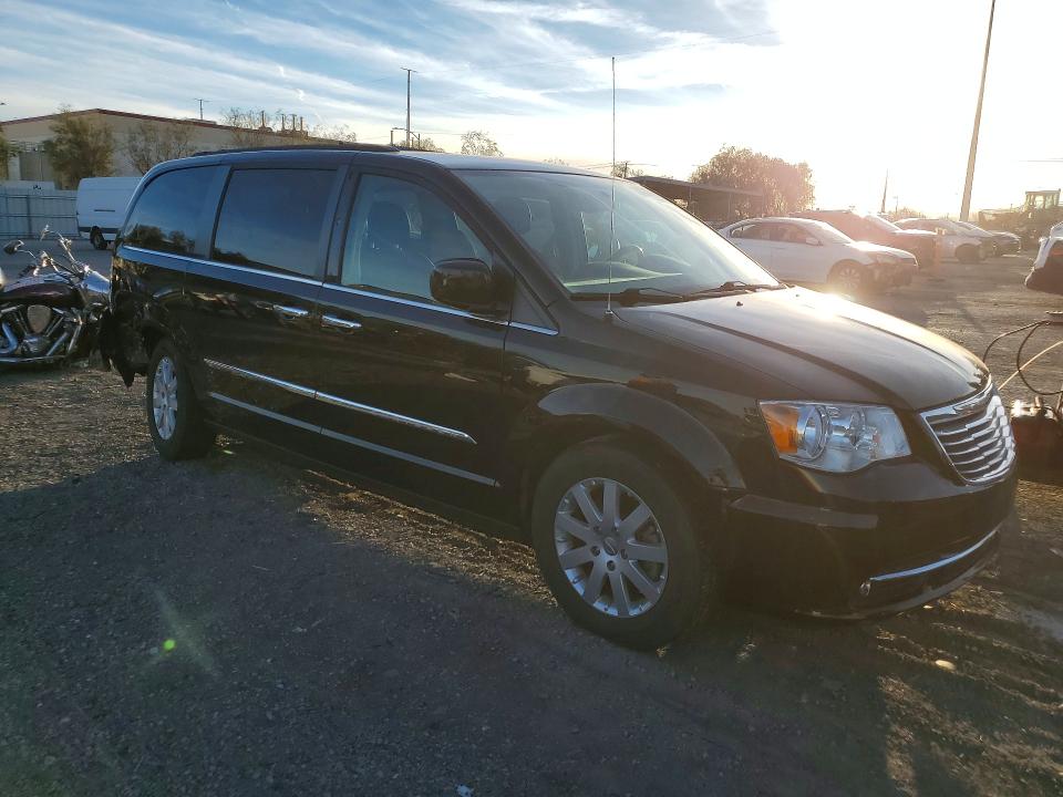 78826705 :رقم المزاد ، 2C4RC1BG7GR112602 vin ، 2016 Chrysler Town & Country مزاد بيع