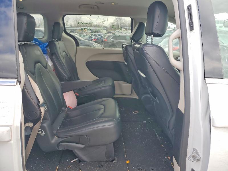 2017 Chrysler Pacifica მანქანა იყიდება აუქციონზე, vin: 2C4RC1EG1HR764046, აუქციონის ნომერი: 76258975