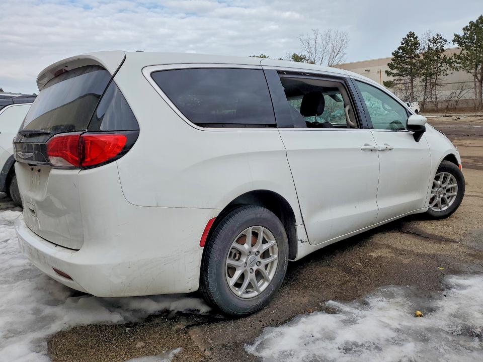 Продажа на аукционе авто 2022 Chrysler Voyager, vin: 2C4RC1CG6NR211620, номер лота: 97850575