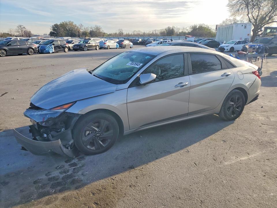 2022 Hyundai Elantra მანქანა იყიდება აუქციონზე, vin: 5NPLS4AG6NH072213, აუქციონის ნომერი: 78526945