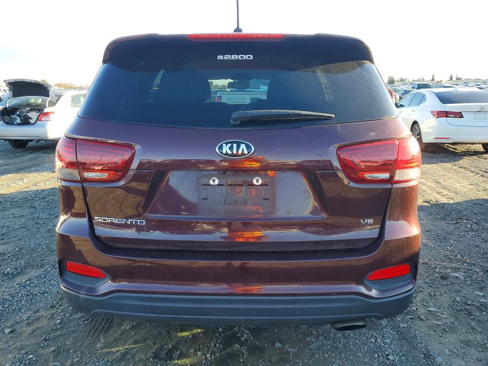 77987465 :رقم المزاد ، 5XYPG4A52KG467459 vin ، 2019 Kia Sorento مزاد بيع