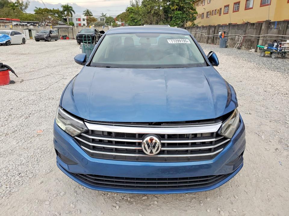 2021 Volkswagen Jetta მანქანა იყიდება აუქციონზე, vin: 3VWC57BUXMM102087, აუქციონის ნომერი: 77299195