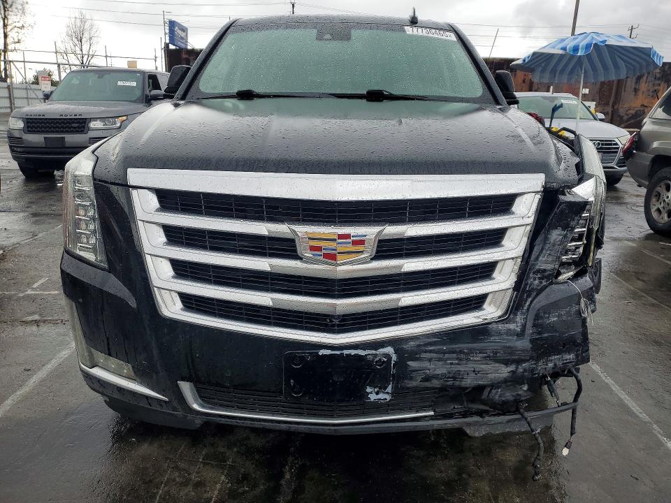 Продаж на аукціоні авто 2018 Cadillac Escalade, vin: 1GYS3HKJ1JR210960, номер лоту: 77736465