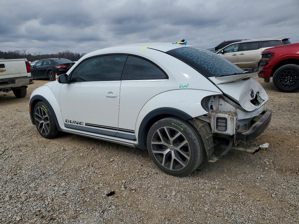 2016 Volkswagen Beetle მანქანა იყიდება აუქციონზე, vin: 3VWS07AT3GM622090, აუქციონის ნომერი: 78897645