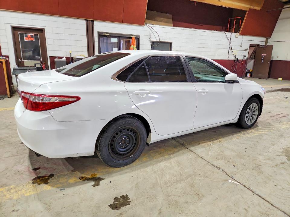 2015 Toyota Camry მანქანა იყიდება აუქციონზე, vin: 4T4BF1FK2FR508589, აუქციონის ნომერი: 78492045