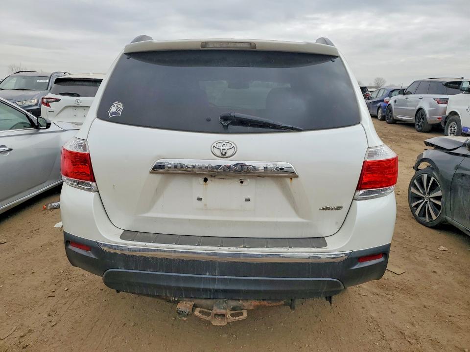 79201755 :رقم المزاد ، 5TDBK3EH9CS120710 vin ، 2012 Toyota Highlander مزاد بيع