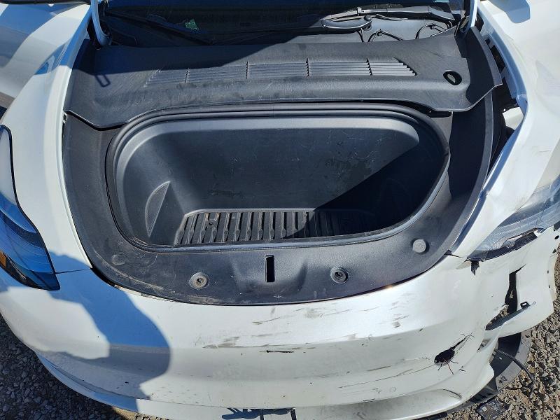 76213165 :رقم المزاد ، 7SAYGAEE3NF492835 vin ، 2022 Tesla Model Y مزاد بيع