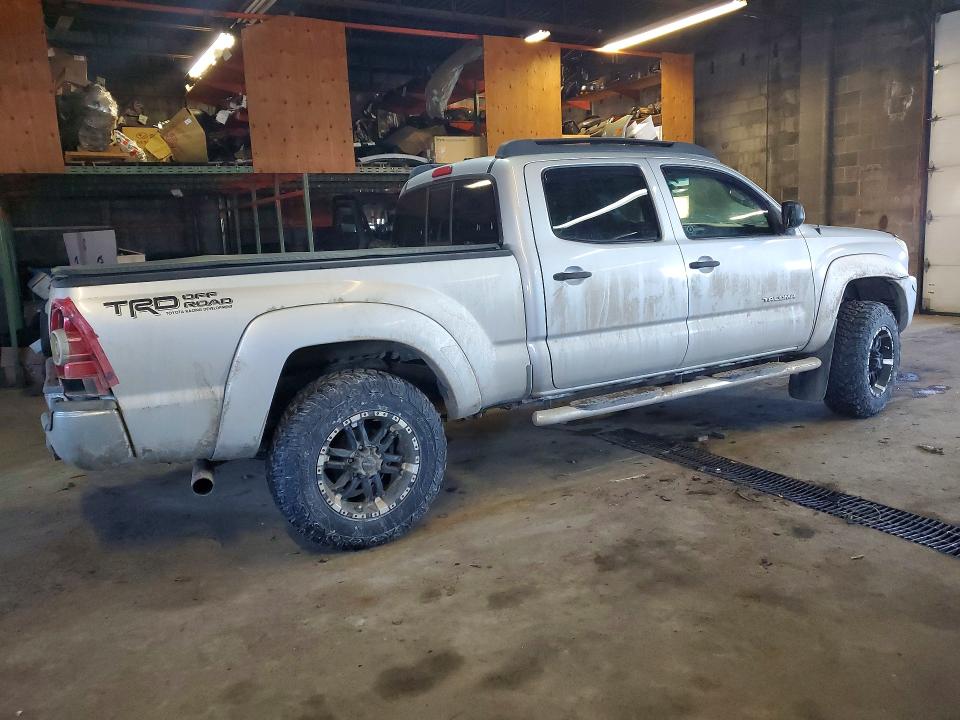 Продажа на аукционе авто 2011 Toyota Tacoma, vin: 3TMMU4FN9BM024118, номер лота: 76040635