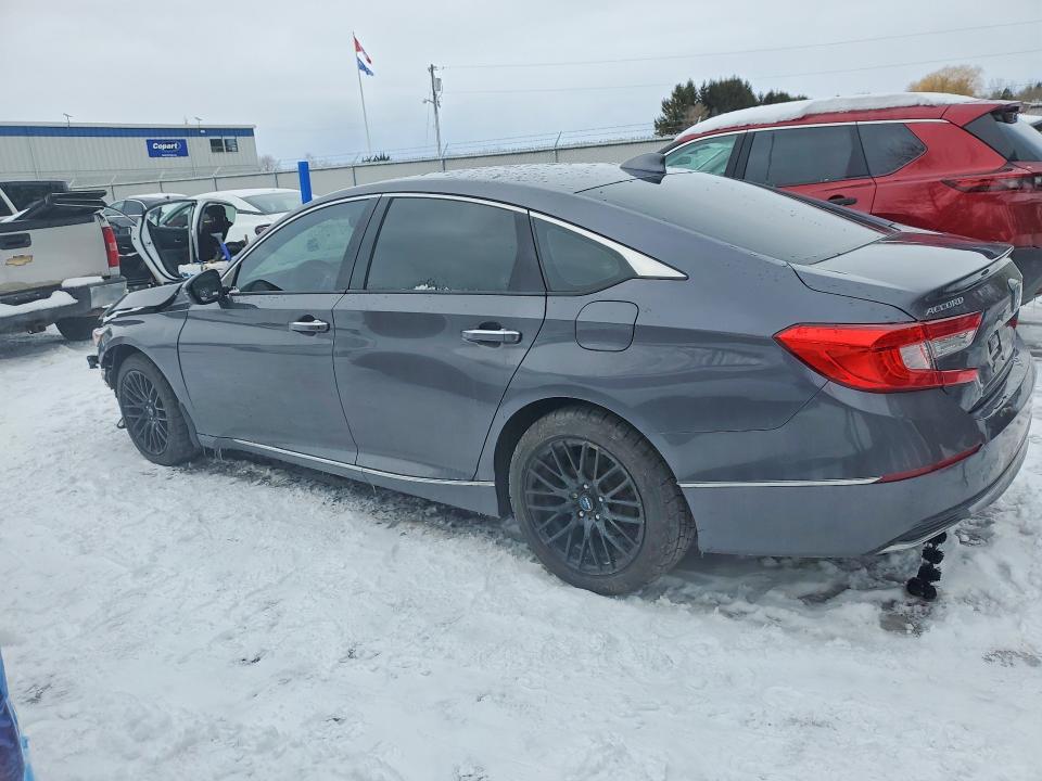 Auction sale of the 2019 Honda Accord, vin: 1HGCV1F51KA802921, lot number: 76899845