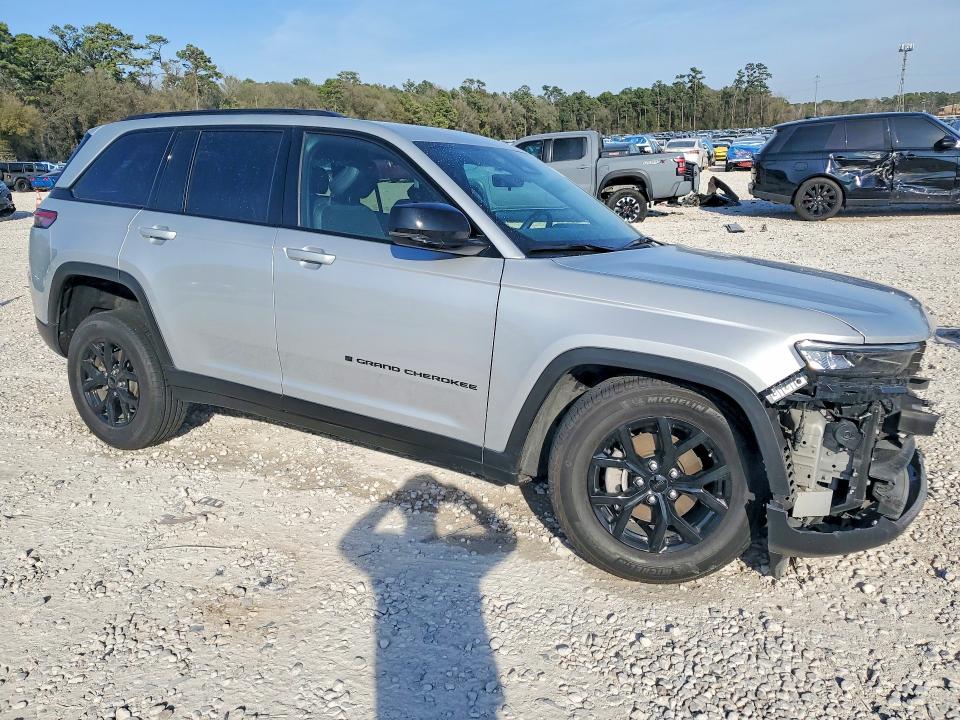Aukcja sprzedaży 2025 Jeep Grand Cherokee, vin: 1C4RJGAG3SC319905, numer aukcji: 77903735
