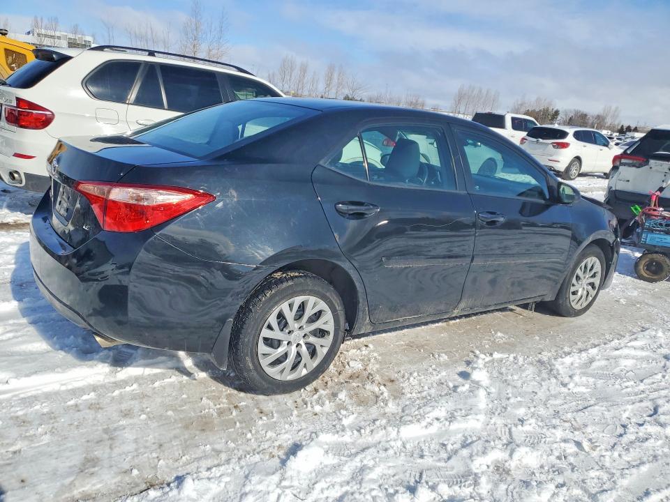 2017 Toyota Corolla მანქანა იყიდება აუქციონზე, vin: 2T1BURHE3HC867816, აუქციონის ნომერი: 77615385