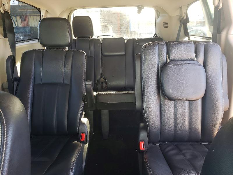 76224355 :رقم المزاد ، 2C4RC1BG4ER247422 vin ، 2014 Chrysler Town & Country مزاد بيع