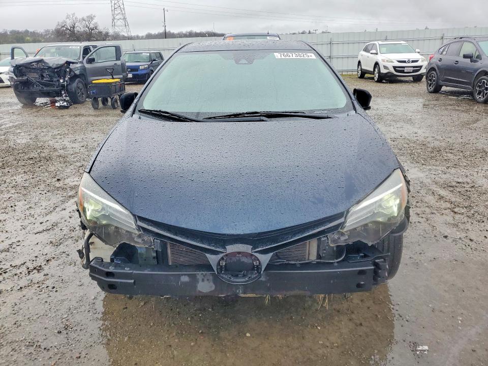 2019 Toyota Corolla მანქანა იყიდება აუქციონზე, vin: 2T1BURHE2KC211601, აუქციონის ნომერი: 76673825