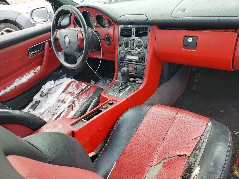 Aukcja sprzedaży 1998 Mercedes-benz Slk, vin: WDBKK47F4WF069699, numer aukcji: 76401395