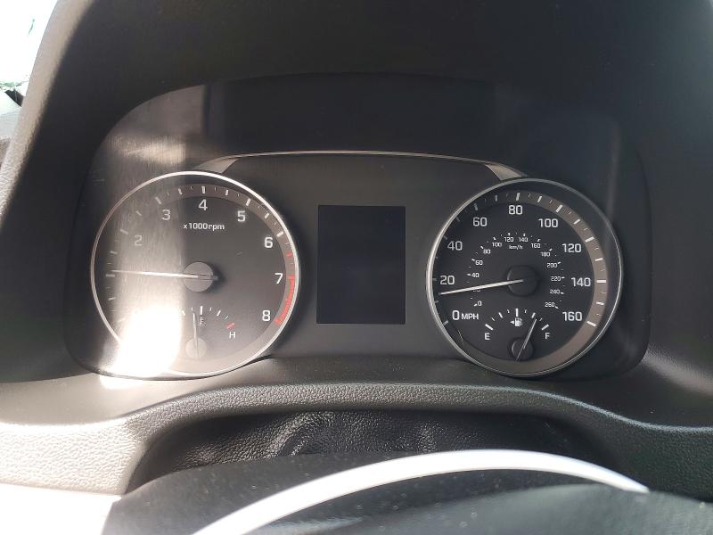 78168735 :رقم المزاد ، 5NPD74LFXHH201617 vin ، 2017 Hyundai Elantra مزاد بيع