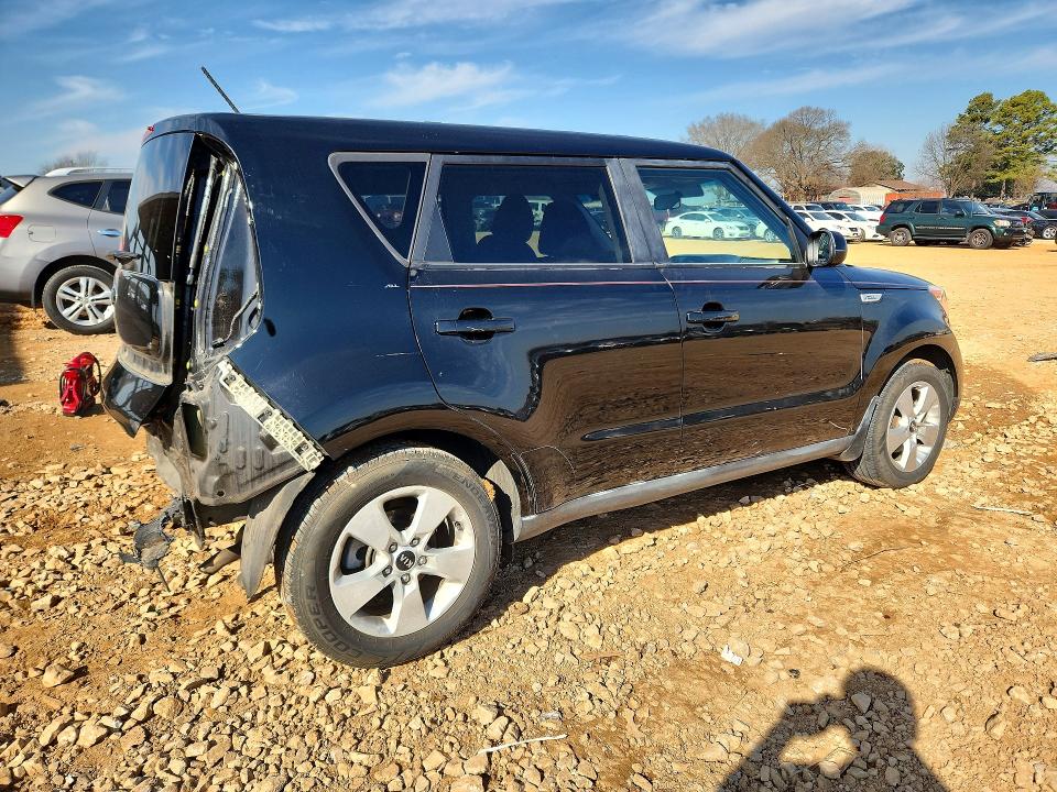 76718775 :رقم المزاد ، KNDJN2A28K7692102 vin ، 2019 Kia Soul مزاد بيع