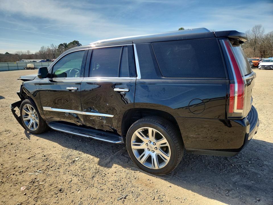 2017 Cadillac Escalade მანქანა იყიდება აუქციონზე, vin: 1GYS3BKJ4HR330579, აუქციონის ნომერი: 77934115