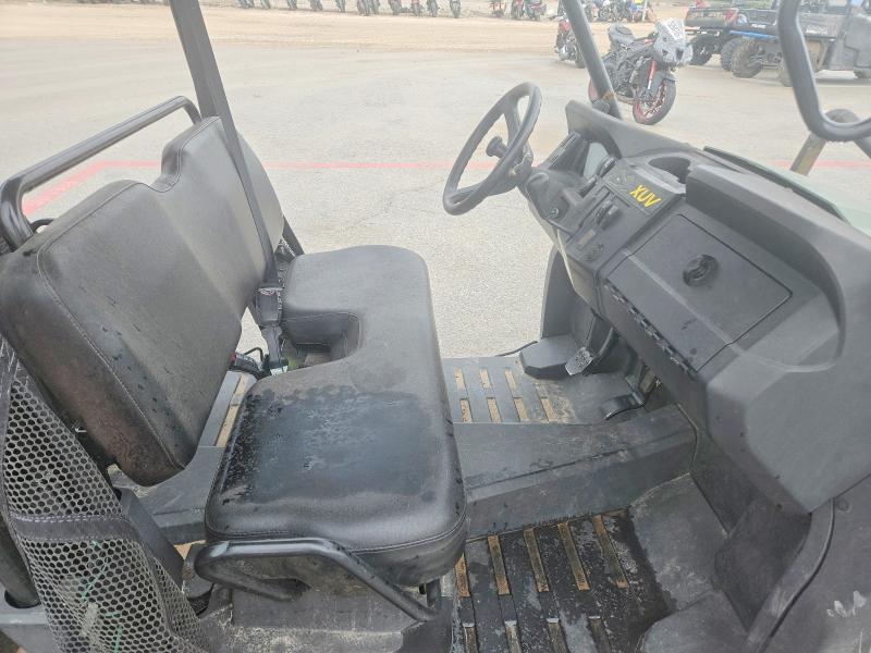 75466945 :رقم المزاد ، 1M0590MBEMM040807 vin ، 2021 John Deere Xuv590m مزاد بيع