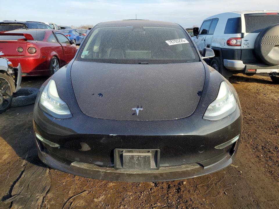 2018 Tesla Model 3 მანქანა იყიდება აუქციონზე, vin: 5YJ3E1EB9JF090475, აუქციონის ნომერი: 78705225