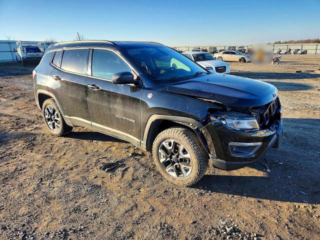 2017 Jeep Compass მანქანა იყიდება აუქციონზე, vin: 3C4NJDDB8HT640784, აუქციონის ნომერი: 79101035