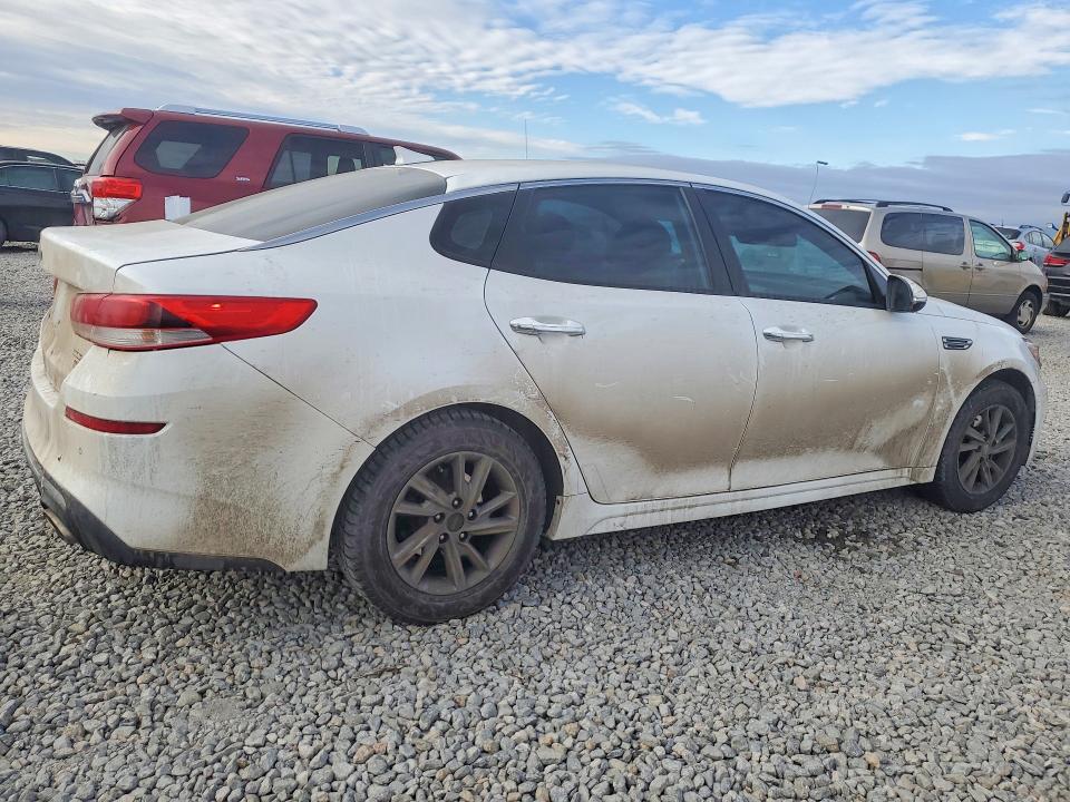 2020 Kia Optima მანქანა იყიდება აუქციონზე, vin: 5XXGT4L37LG415189, აუქციონის ნომერი: 76718125