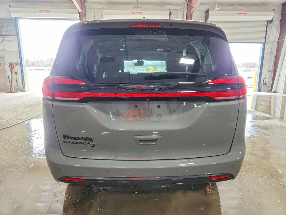 Продажа на аукционе авто 2023 Chrysler Pacifica, vin: 2C4RC1BG3PR537962, номер лота: 78736925