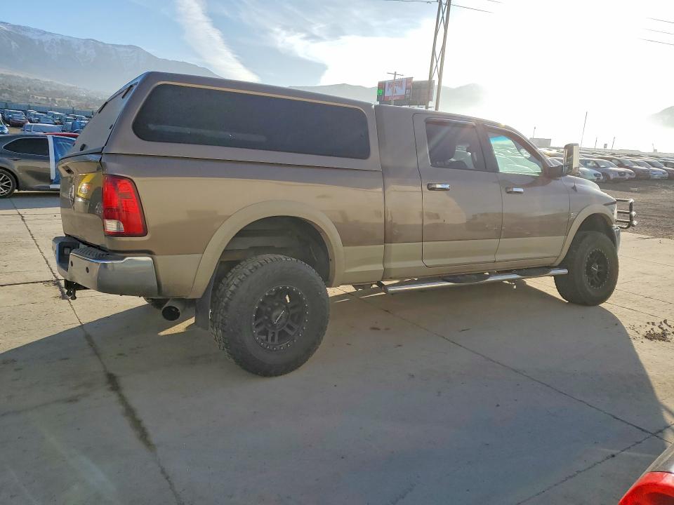 76221105 :رقم المزاد ، 3D73Y3HL1AG157495 vin ، 2010 Dodge Ram 3500 مزاد بيع
