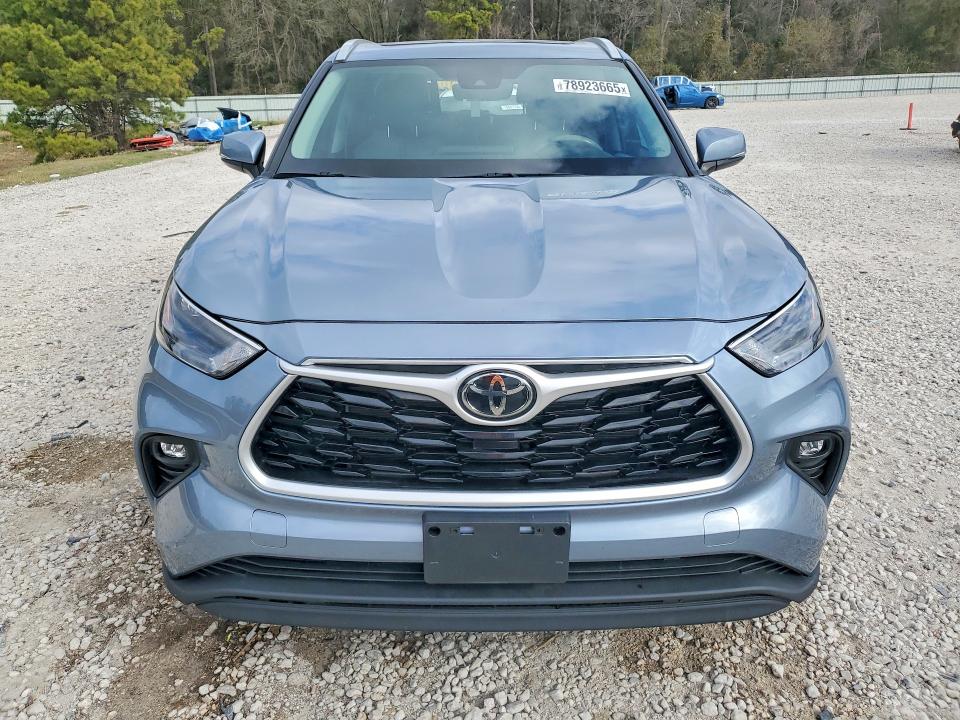 78923665 :رقم المزاد ، 5TDGZRAH3NS107903 vin ، 2022 Toyota Highlander مزاد بيع