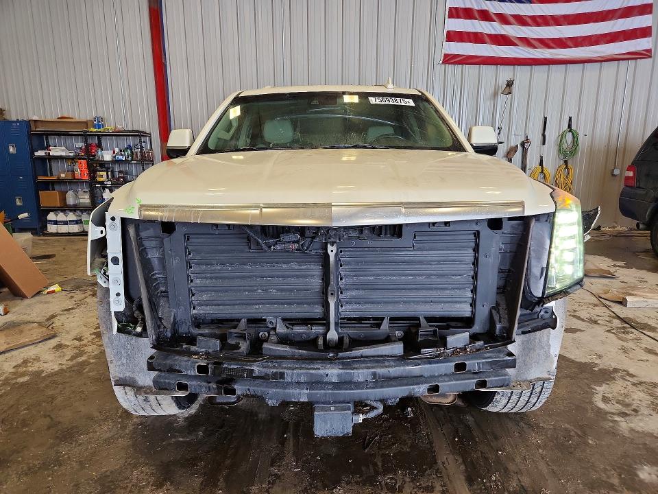 Продажа на аукционе авто 2015 Cadillac Escalade, vin: 1GYS4NKJ6FR684213, номер лота: 75693875