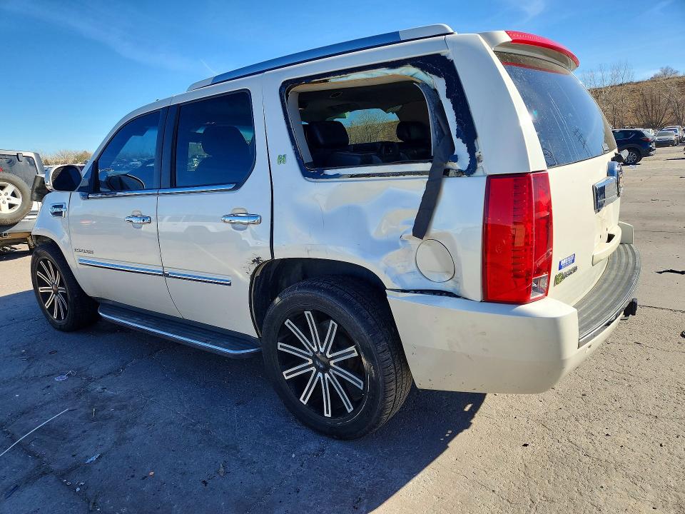 Продажа на аукционе авто 2010 Cadillac Escalade, vin: 1GYUKEEJ0AR244393, номер лота: 76259135