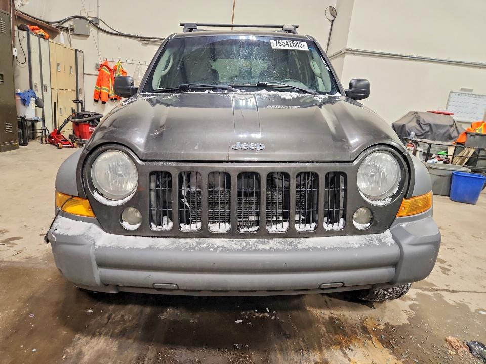 Продажа на аукционе авто 2005 Jeep Liberty, vin: 1J4GL48K45W538797, номер лота: 76542685
