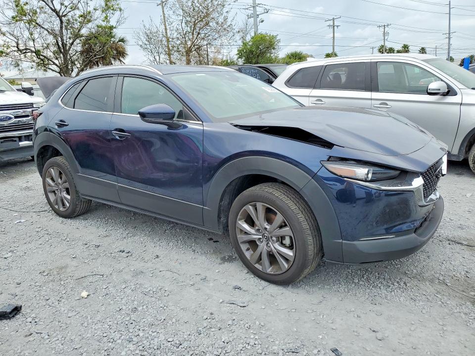 2022 Mazda Cx-30 მანქანა იყიდება აუქციონზე, vin: 3MVDMBBL1NM420667, აუქციონის ნომერი: 78698985